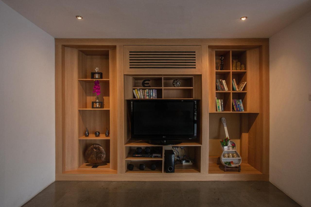 Alamanda Apartemen