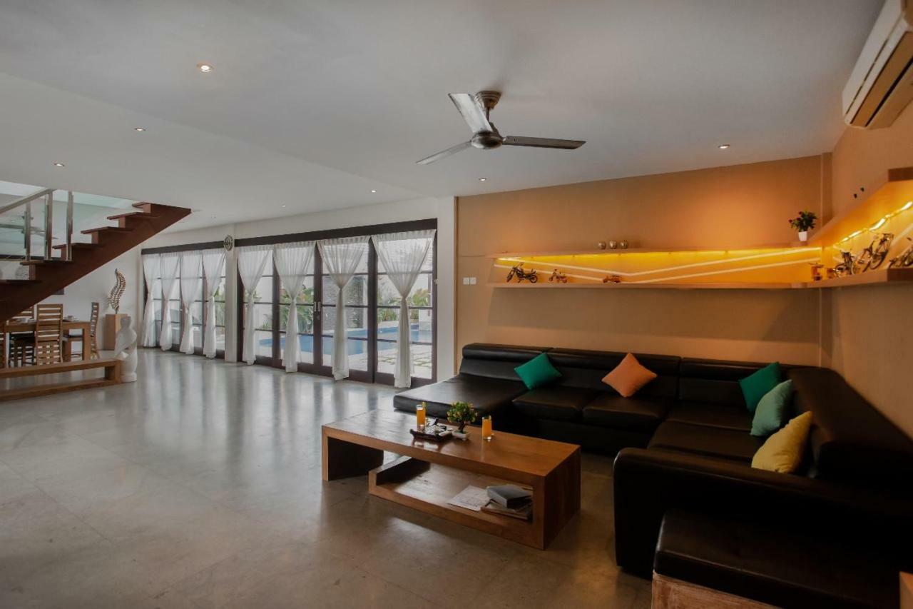 Alamanda Apartemen *