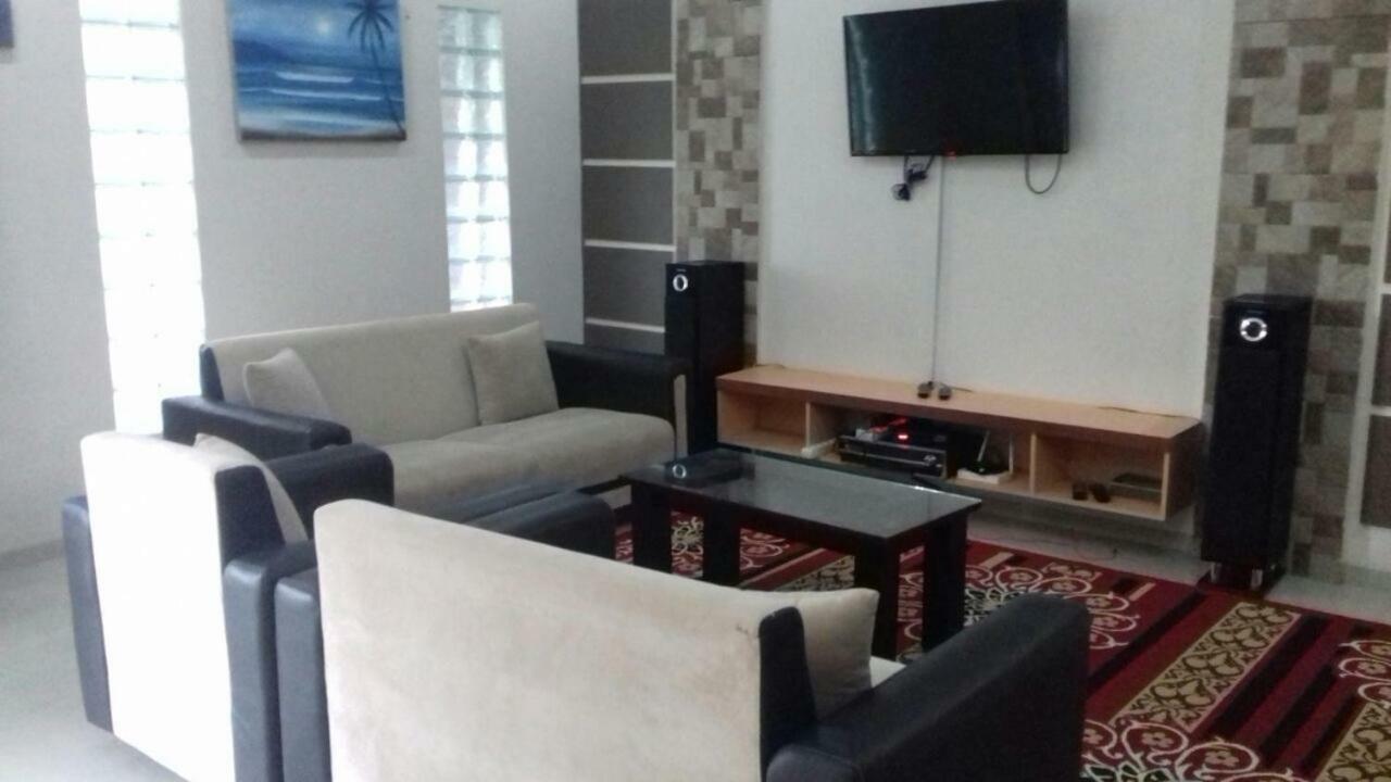 Alamanda Apartemen